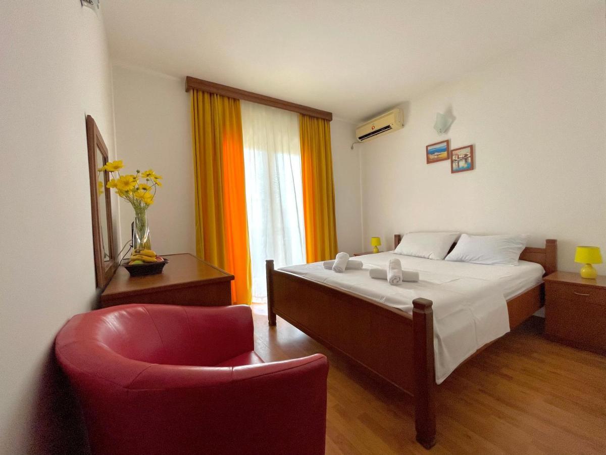 Couette-café Ns Velji Vinogradi Budva
