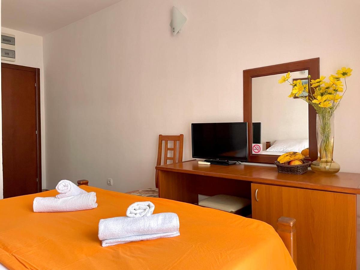 Oda ve Kahvaltı Ns Velji Vinogradi Budva
